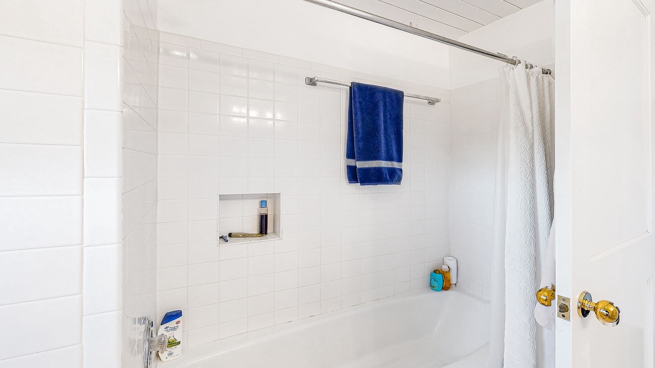 Photo of Bathroom in Marvel