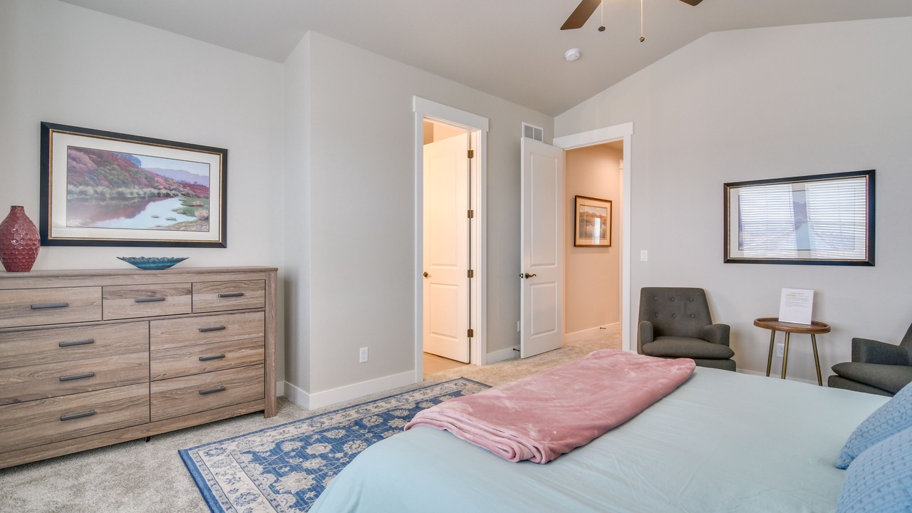 Photo of Bedroom in Loveland