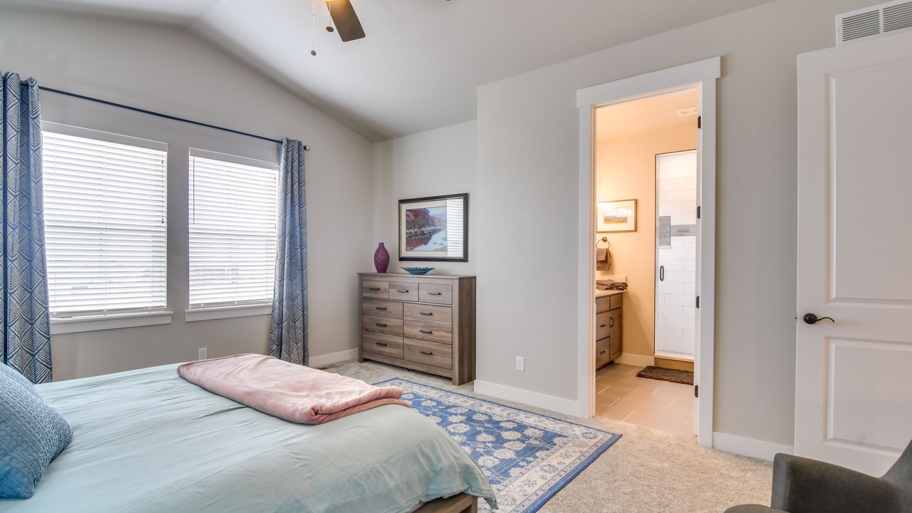 Photo of Bedroom in Loveland