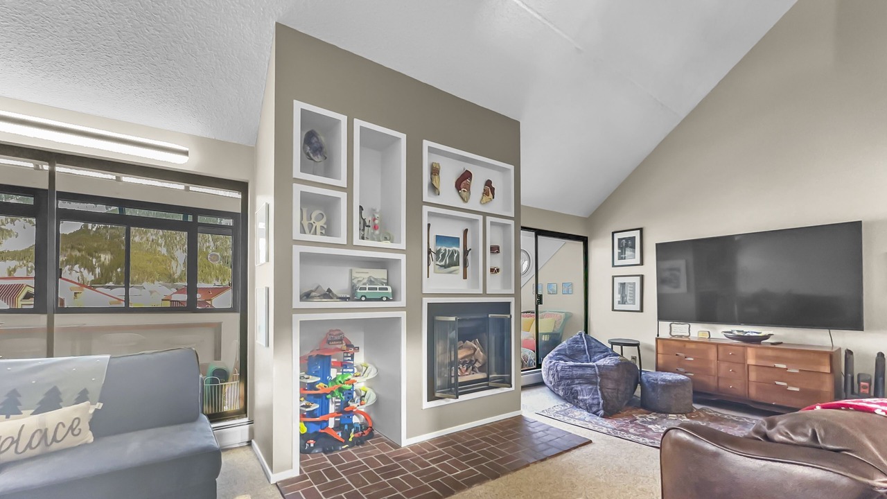Photo of Livingroom in East Village at Copper