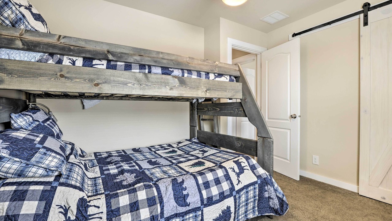 Photo of Bedroom in Gypsum