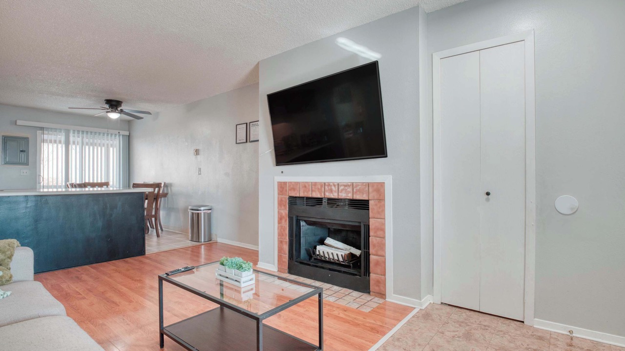 Photo of Livingroom in Cimarron Hills