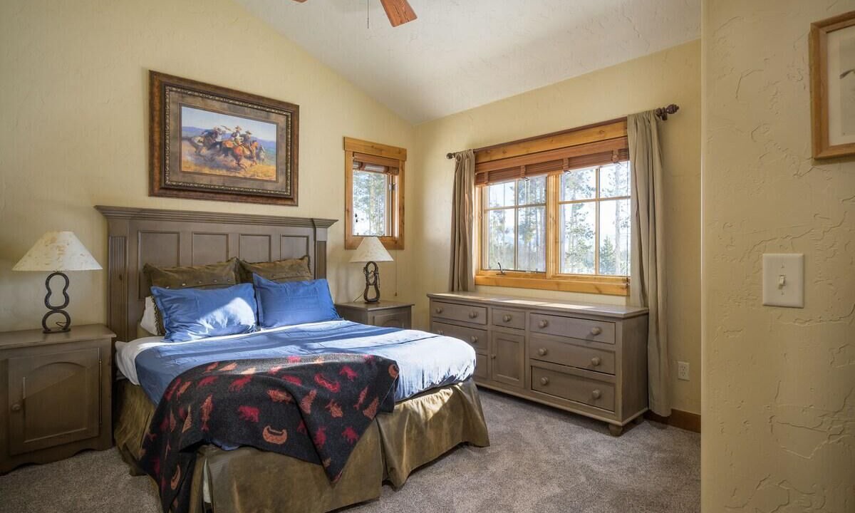 Photo of Bedroom in Granby