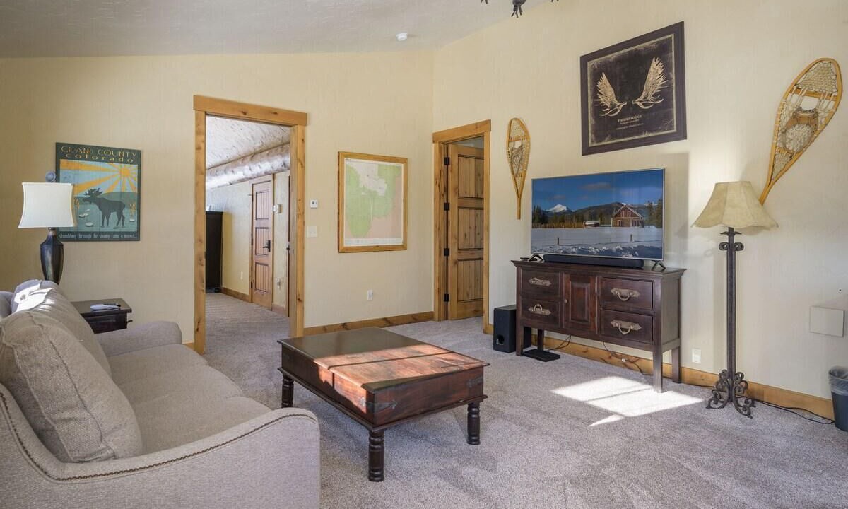 Photo of Livingroom in Granby