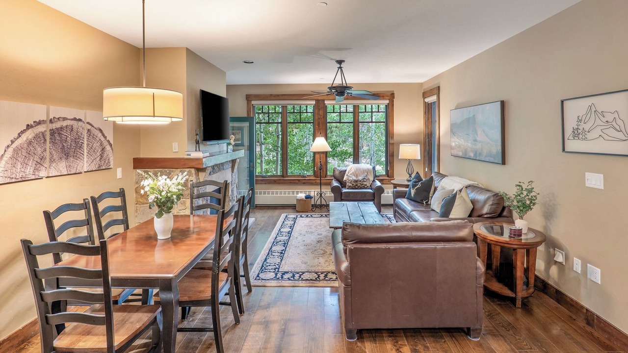 Photo of Livingroom in Breckenridge