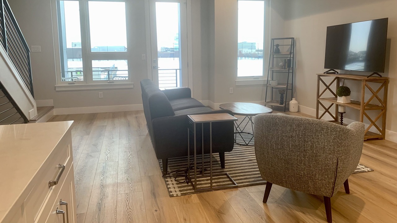 Photo of Livingroom in Stapleton