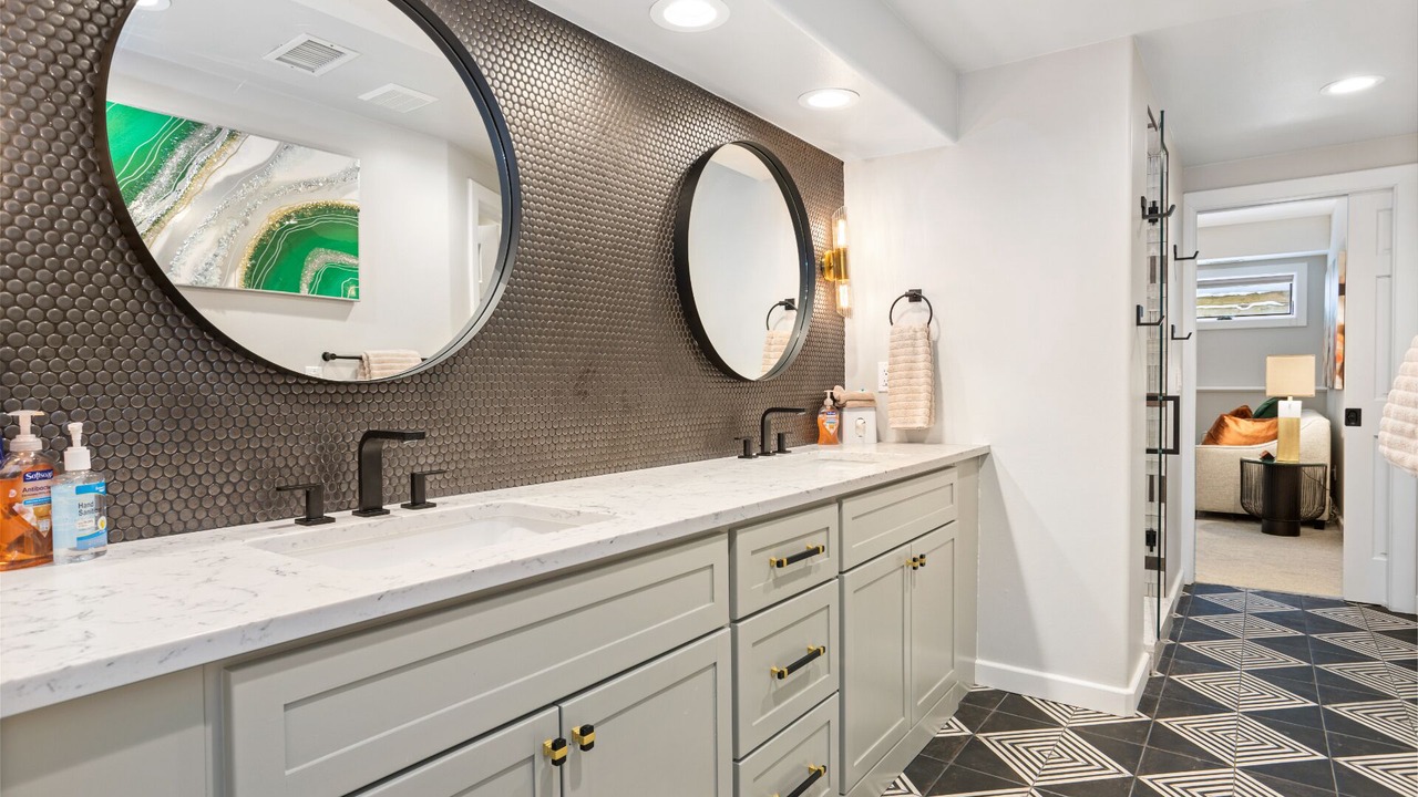 Photo of Bathroom in Edwards