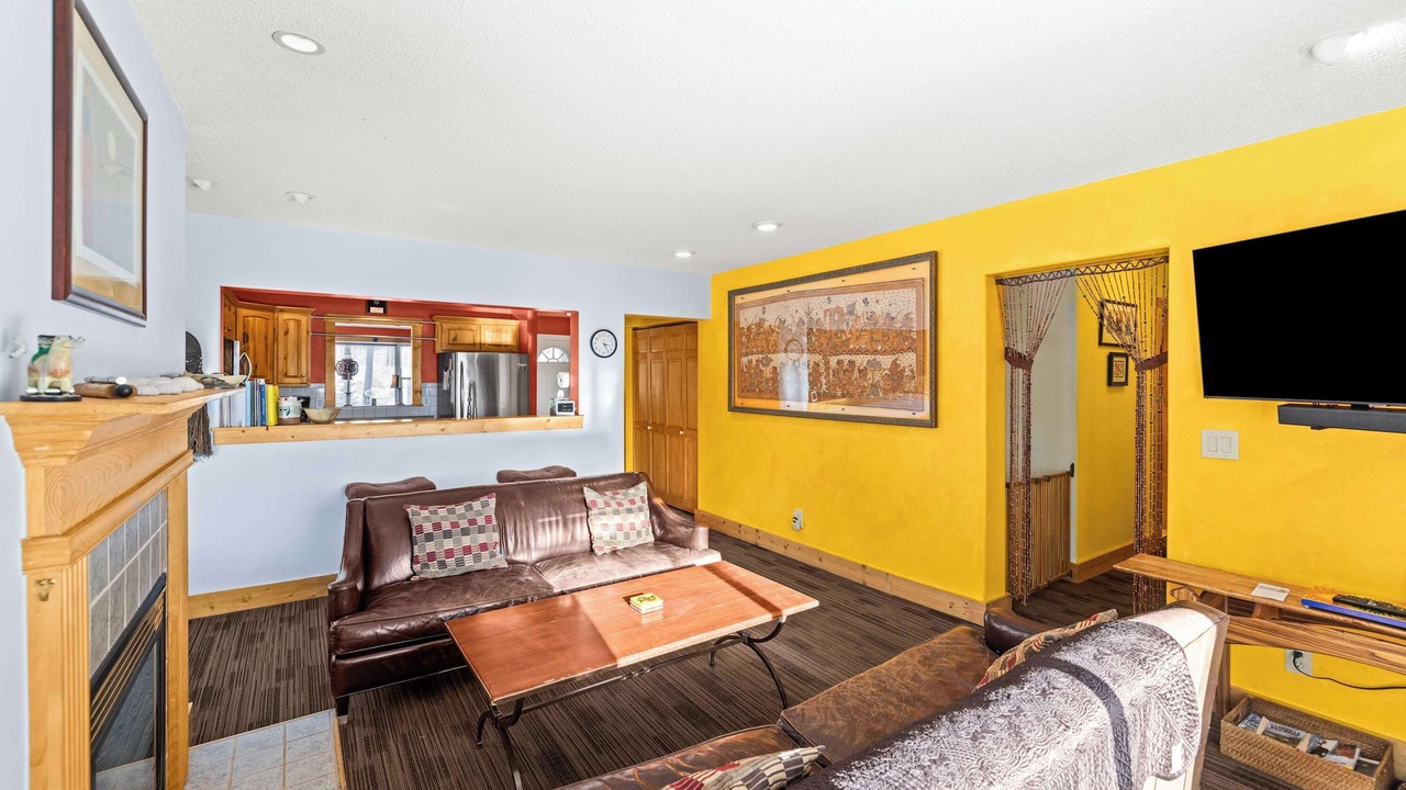 Photo of Livingroom in Leadville North