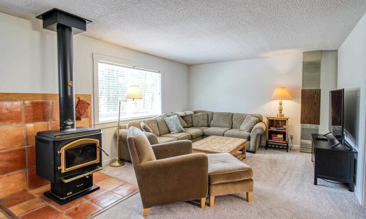 Photo of Livingroom in Leadville North