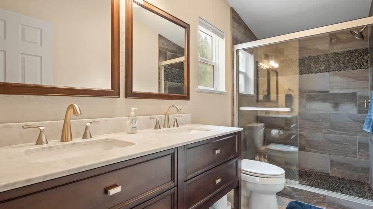 Photo of Bathroom in Leadville