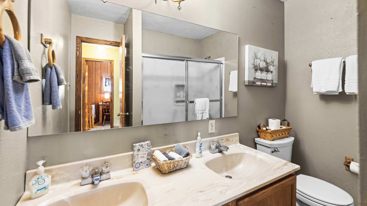 Photo of Bathroom in Leadville North
