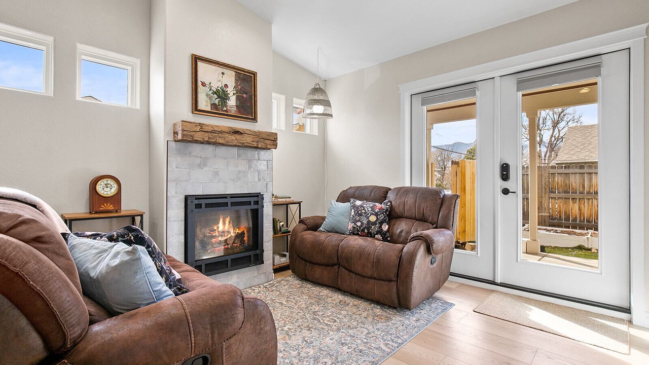 Photo of Livingroom in Central Colorado Springs