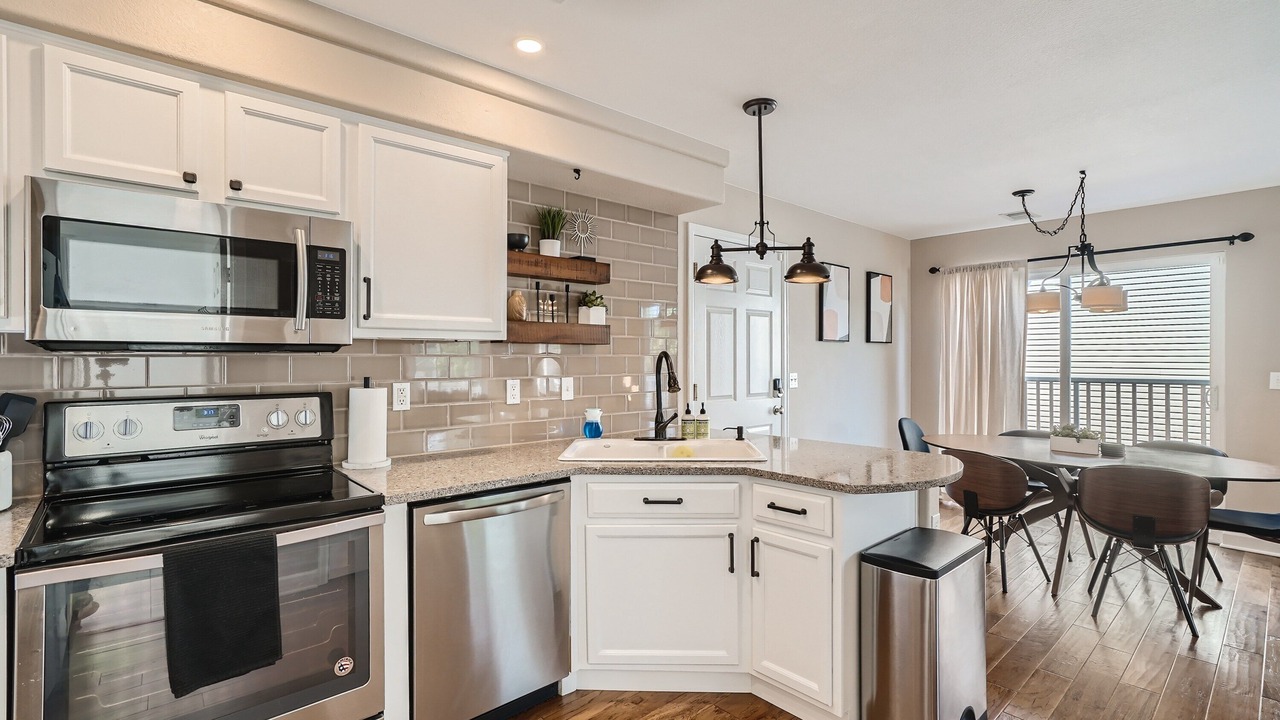 Photo of Kitchen in North Central Westminster