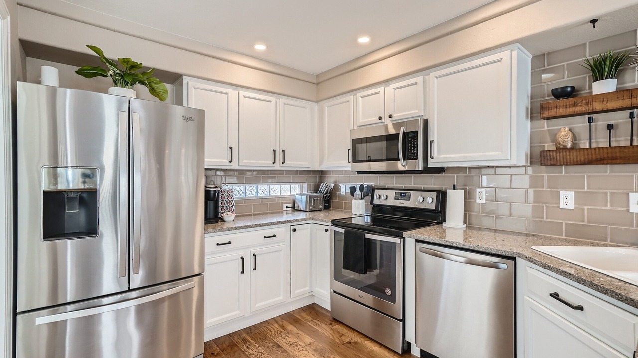 Photo of Kitchen in North Central Westminster