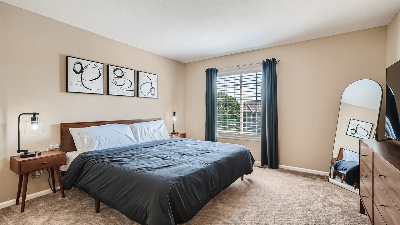 Photo of Bedroom in North Central Westminster