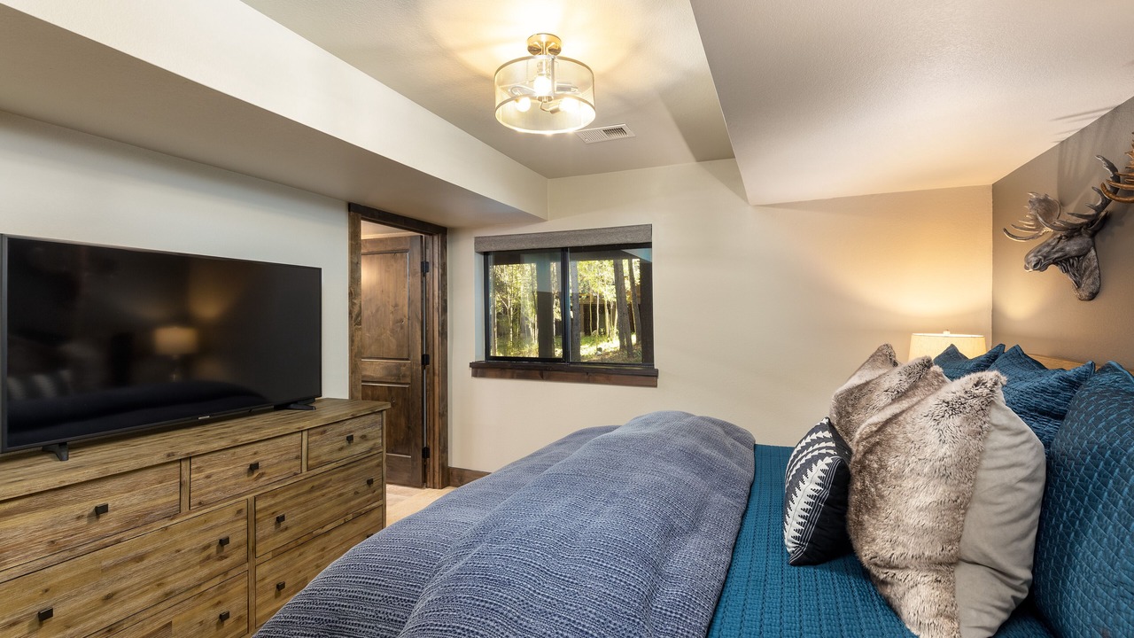 Photo of Bedroom in Warrior's Mark