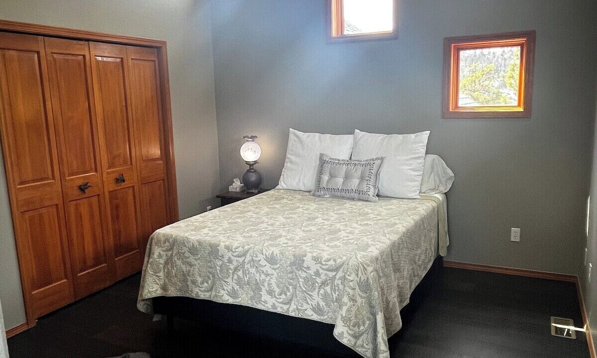 Photo of Bedroom in Florissant