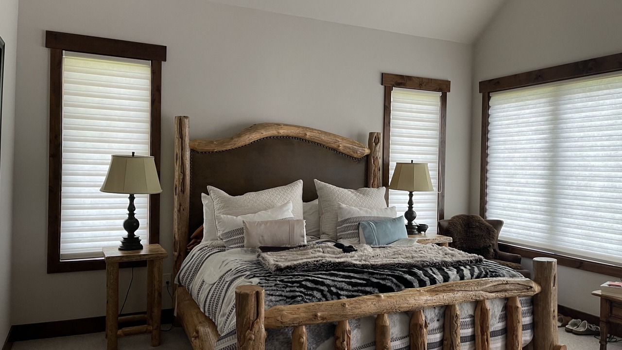 Photo of Bedroom in Edwards