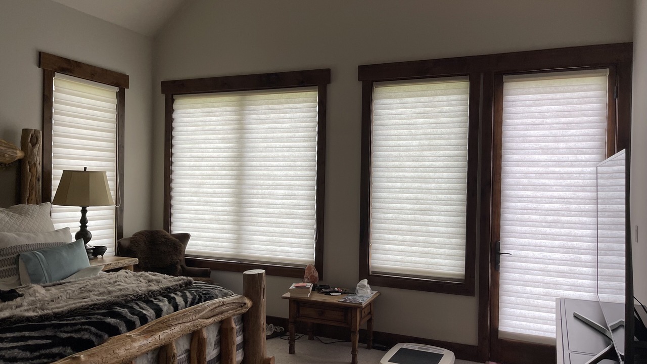 Photo of Bedroom in Edwards