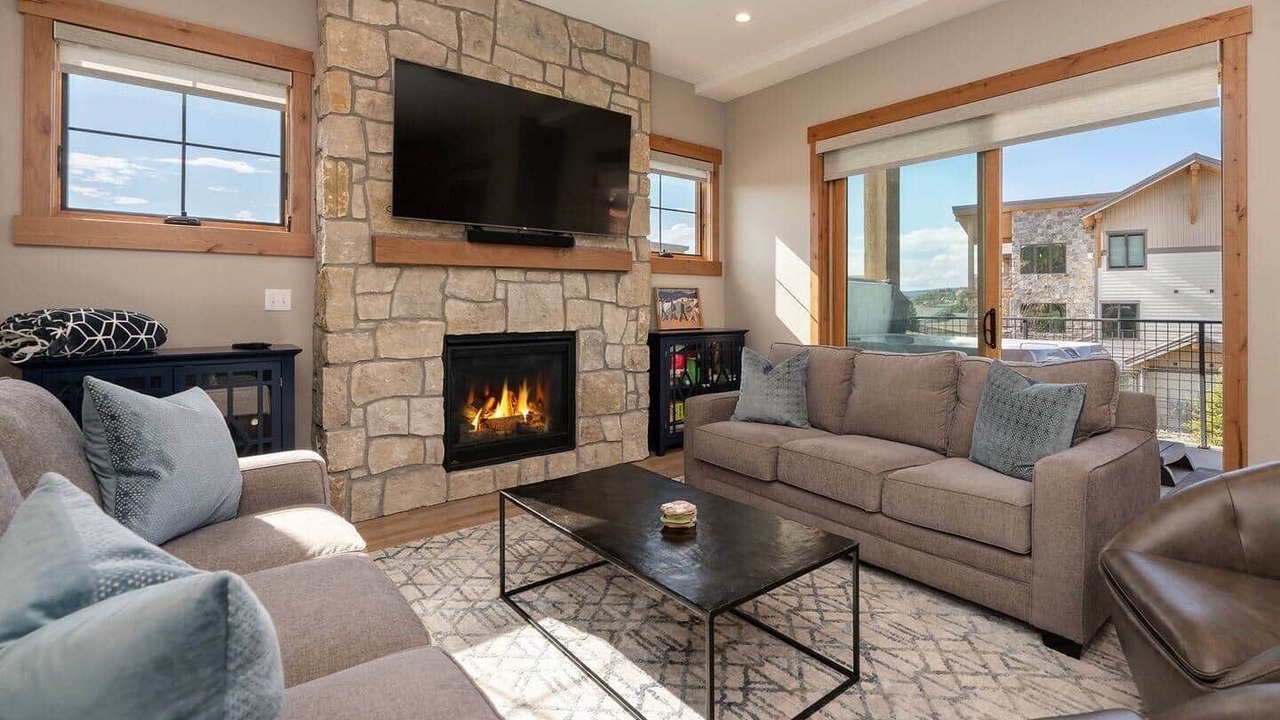 Photo of Livingroom in Fraser
