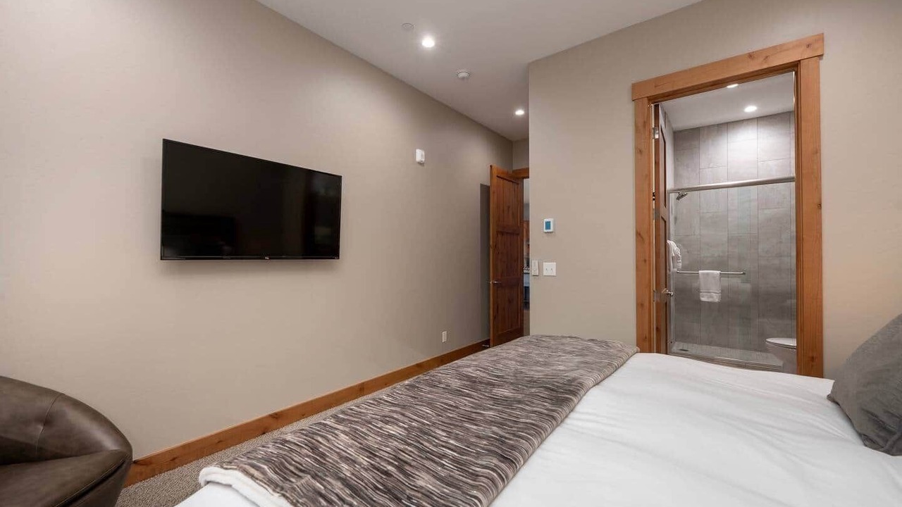 Photo of Bedroom in Fraser
