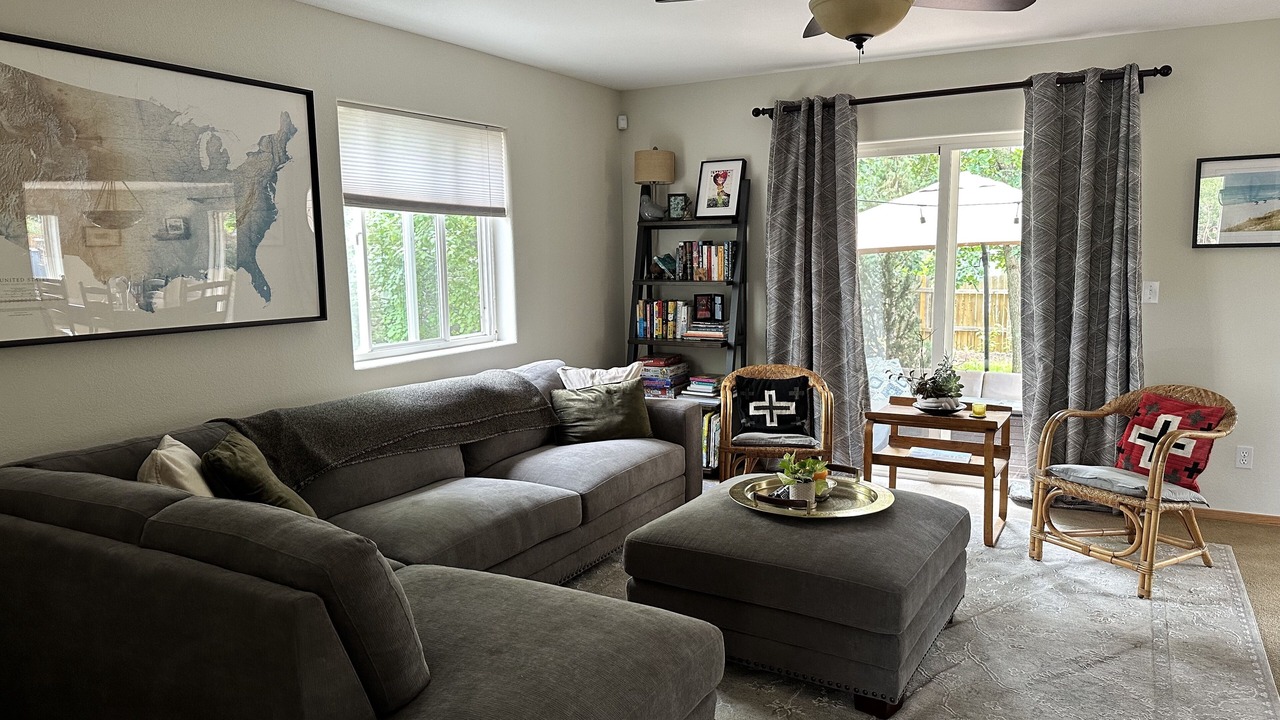 Photo of Livingroom in Rural North Boulder