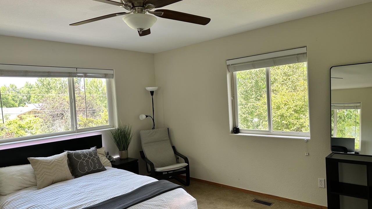 Photo of Bedroom in Rural North Boulder