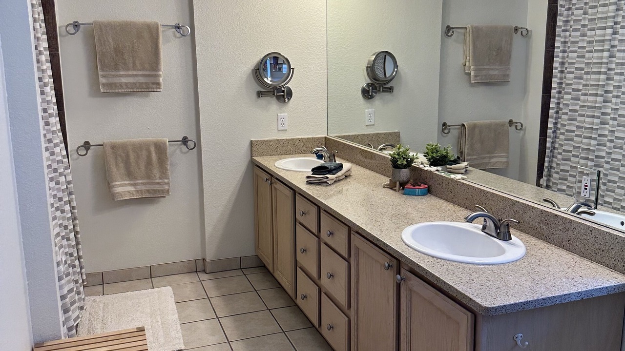 Photo of Bathroom in Rural North Boulder