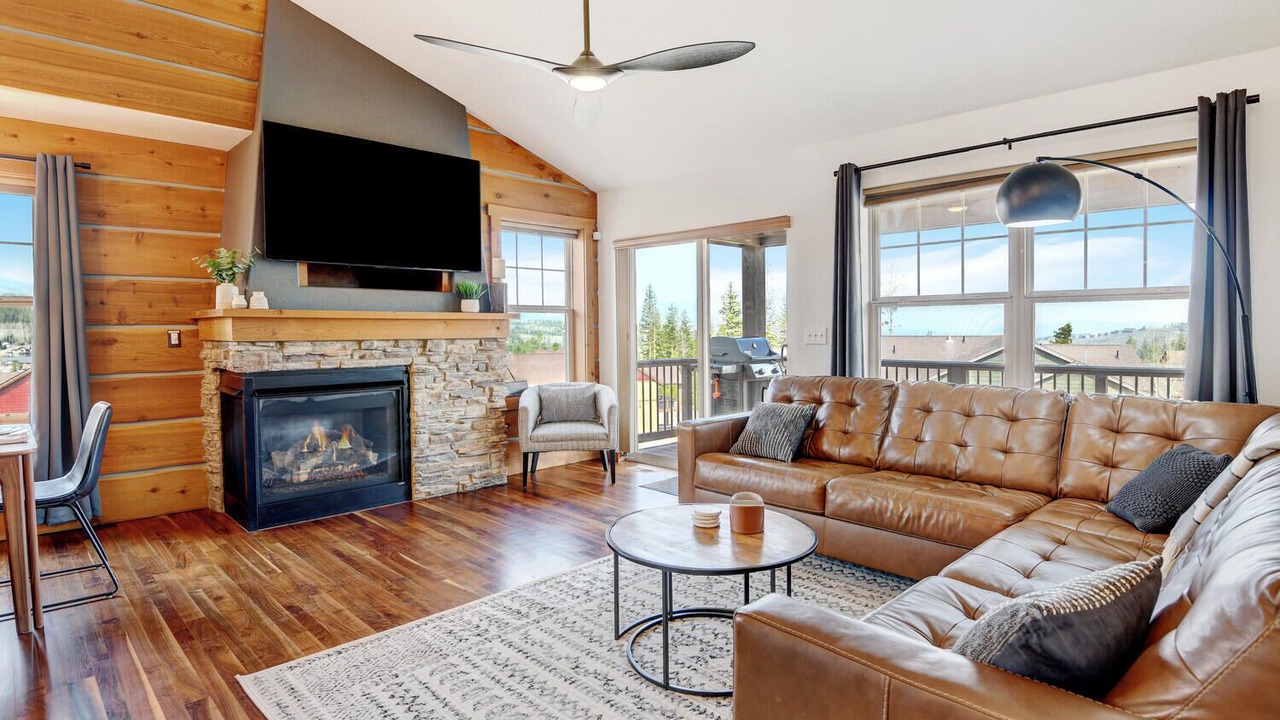 Photo of Livingroom in Rendezvous