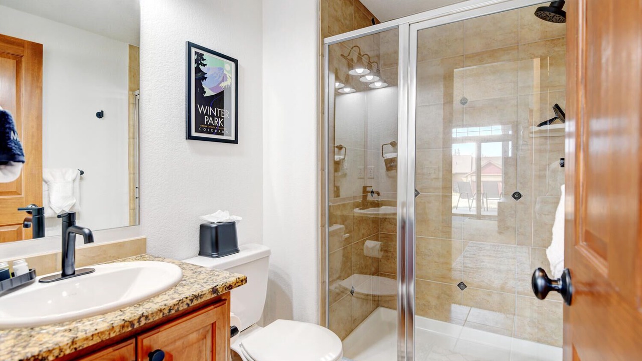 Photo of Bathroom in Rendezvous