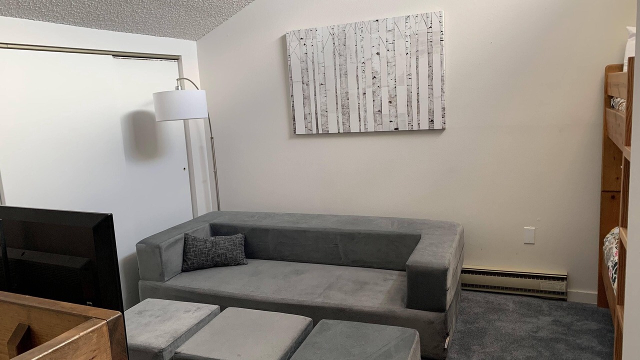 Photo of Livingroom in Fraser