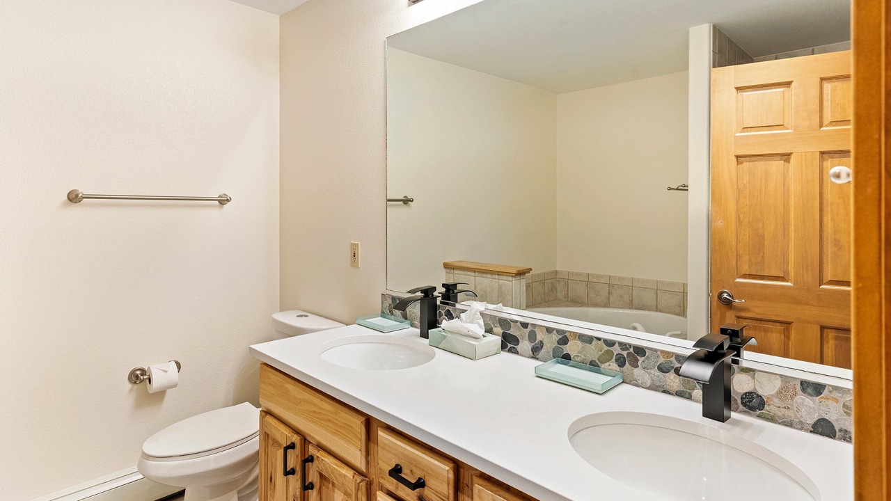 Photo of Bathroom in Steamboat Springs