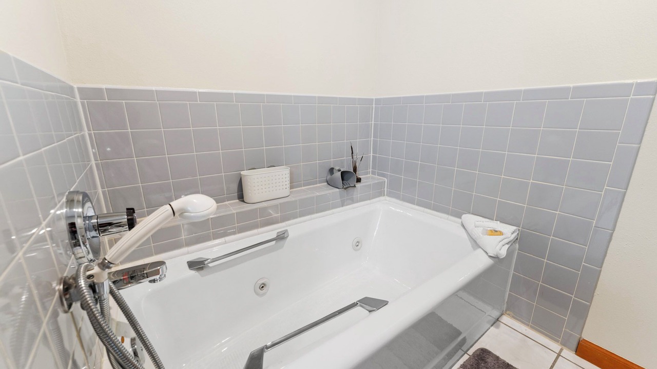 Photo of Bathroom in Willow Grove