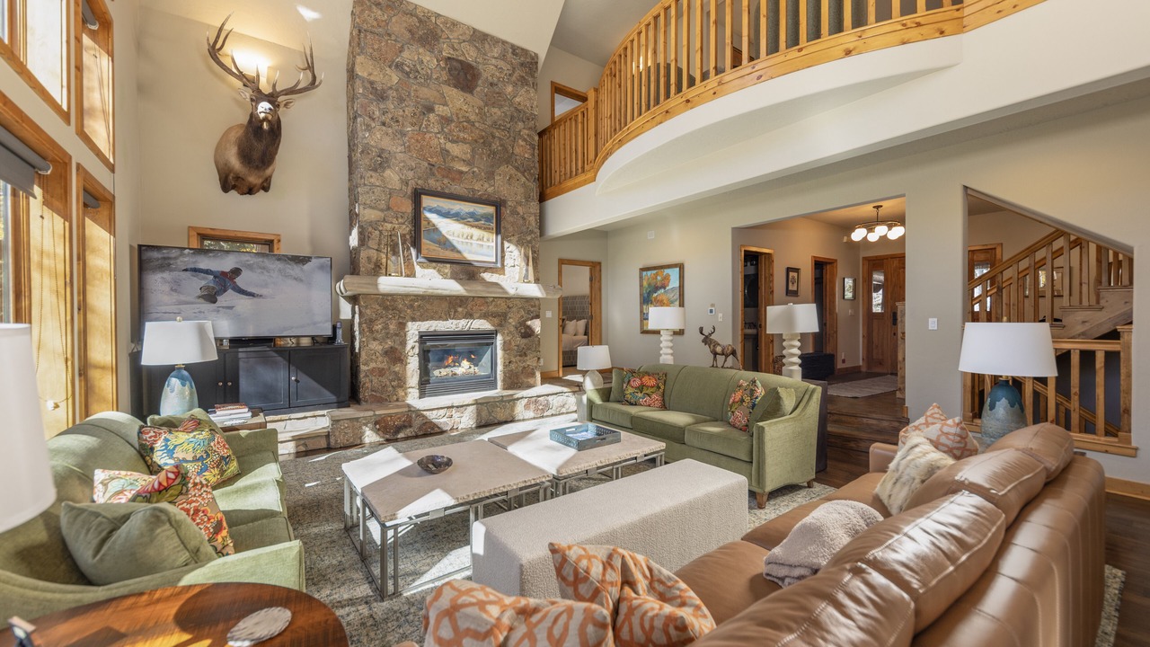 Photo of Livingroom in Sunbeam Estates