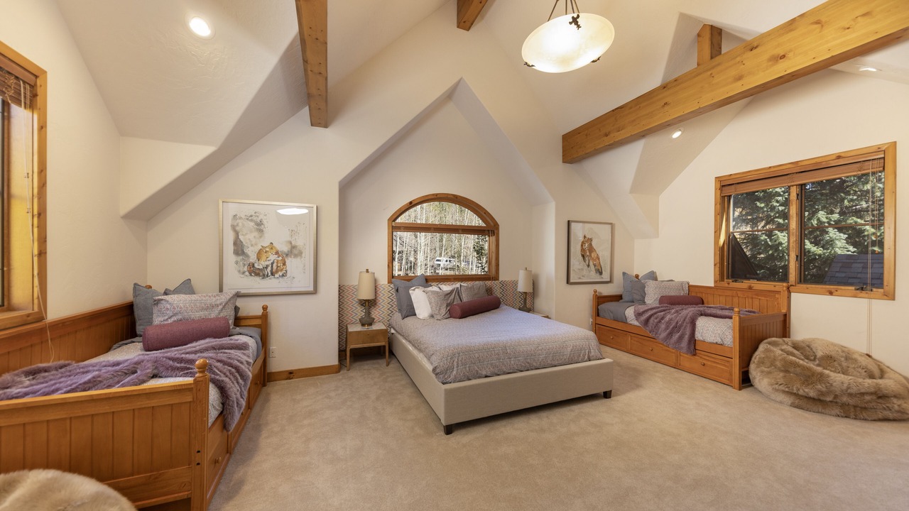 Photo of Bedroom in Sunbeam Estates