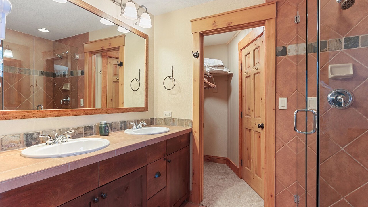 Photo of Bathroom in Keystone