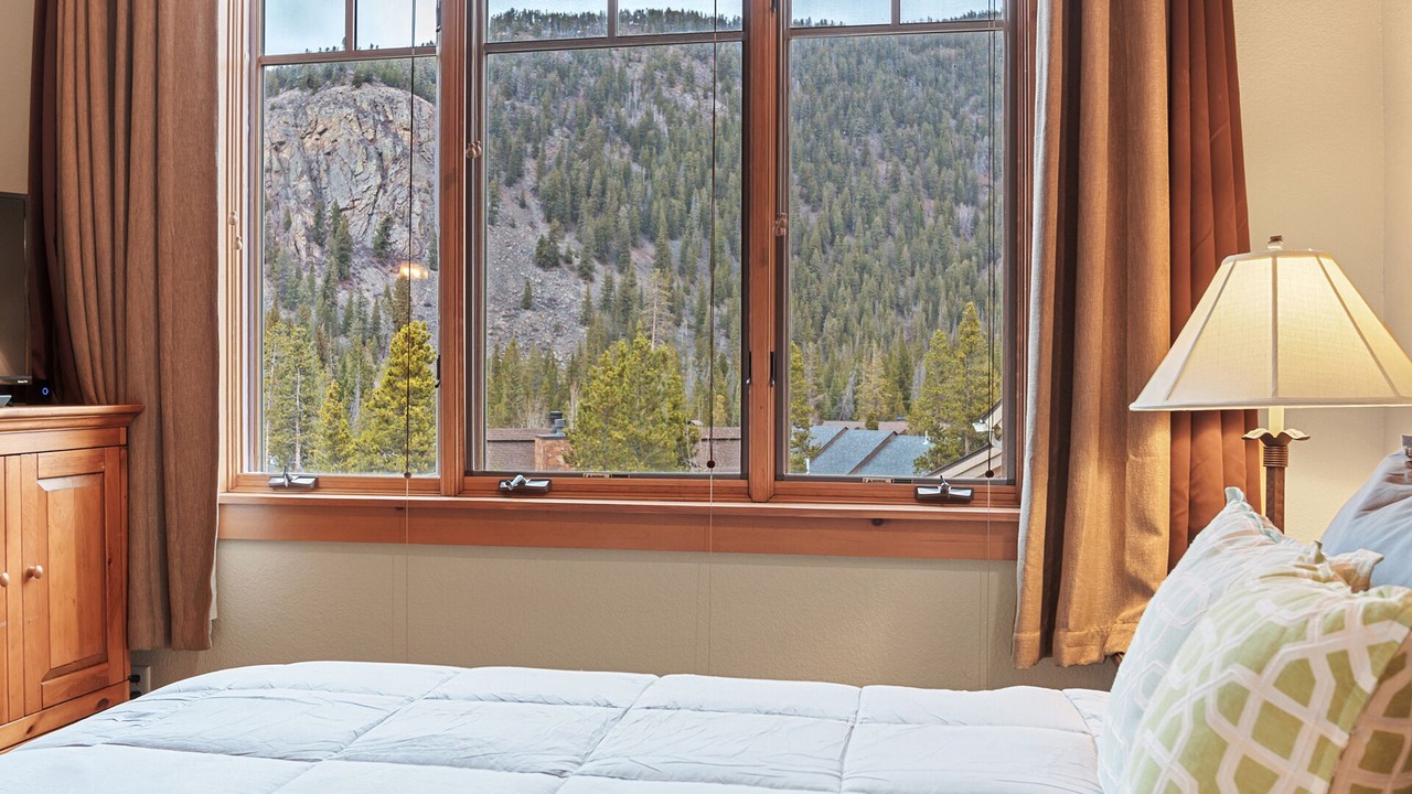 Photo of Others in Keystone