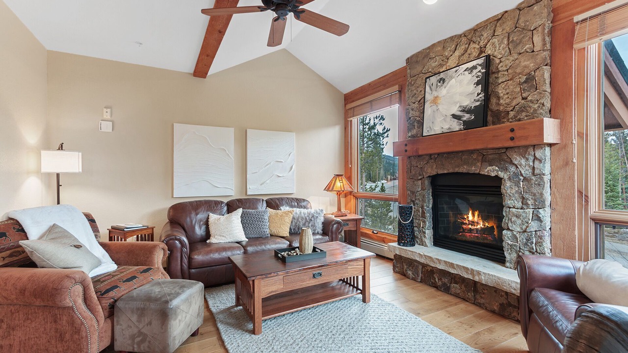 Photo of Livingroom in Keystone