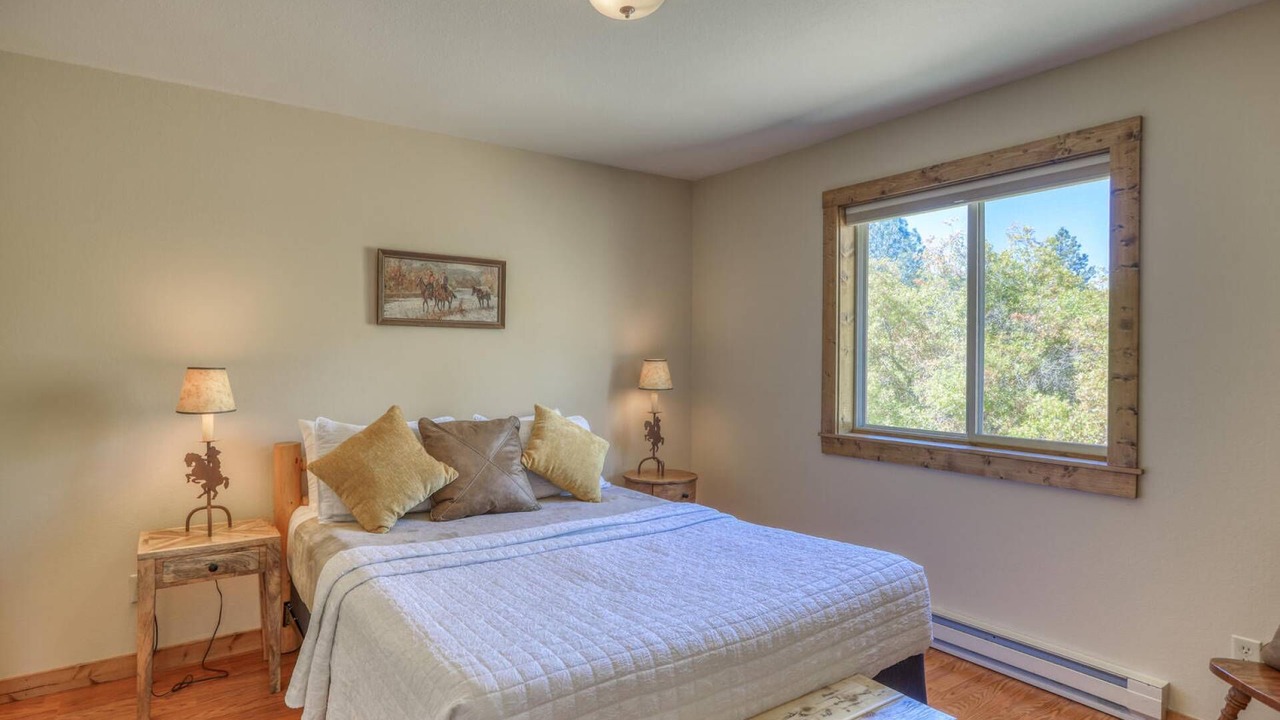 Photo of Bedroom in Pagosa Springs