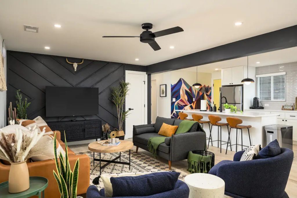 Photo of Livingroom in Mountain View