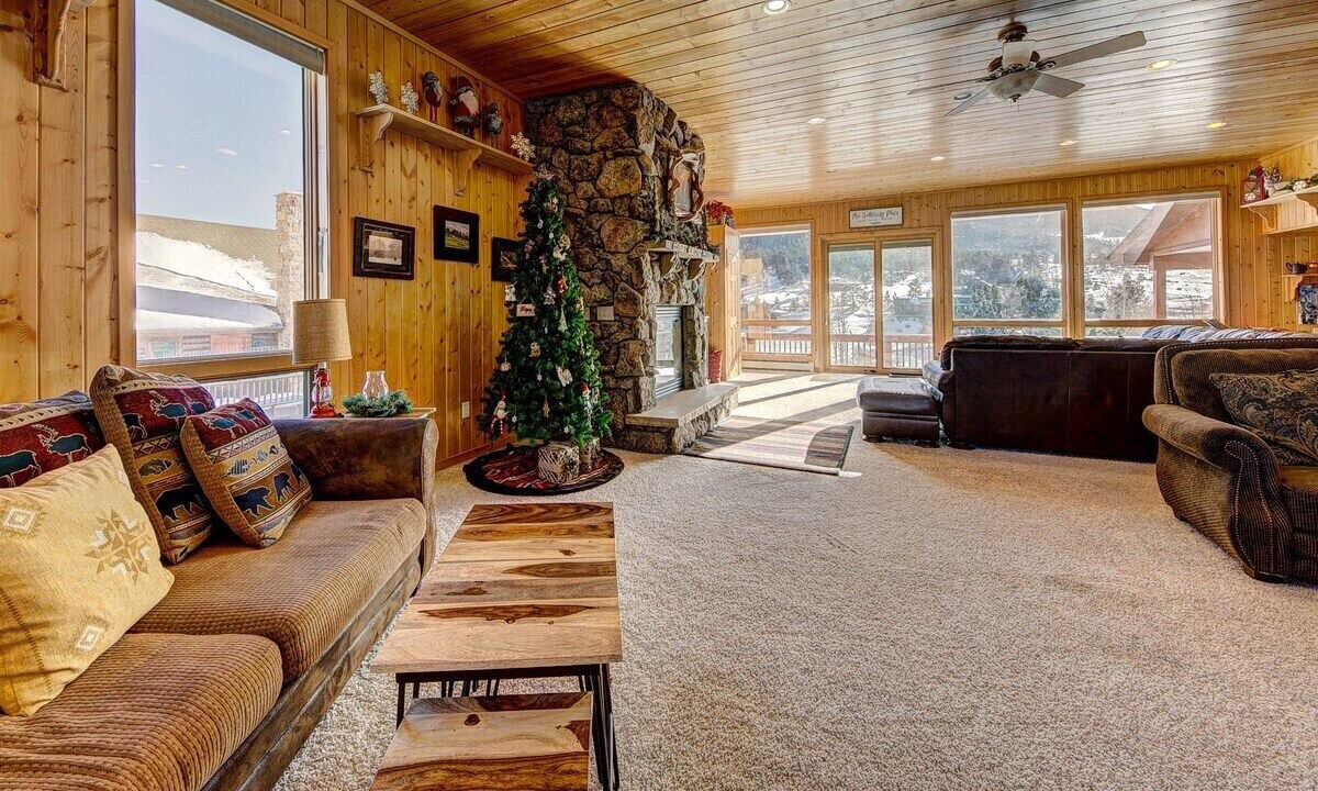 Photo of Livingroom in Carriage Hills