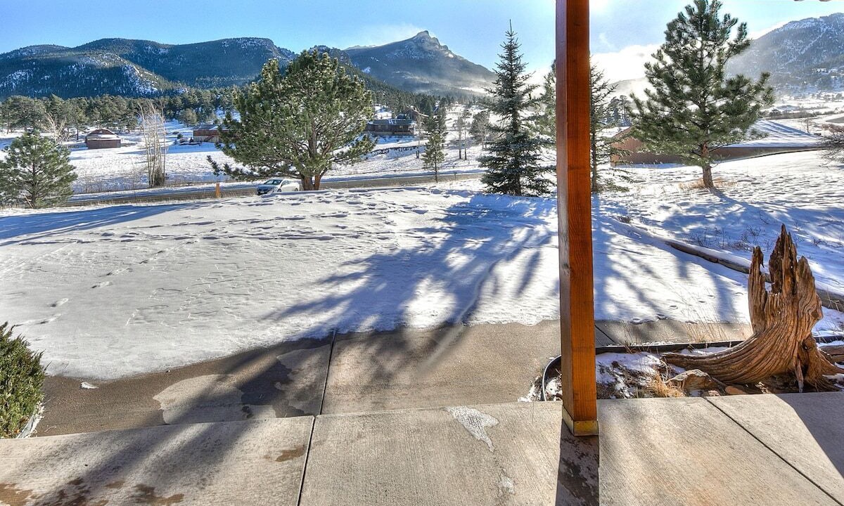 Photo of Outdoor in Carriage Hills