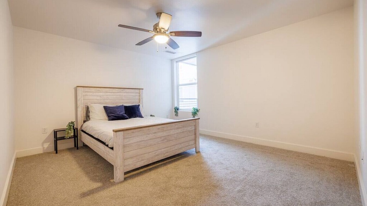 Photo of Bedroom in Ballpark