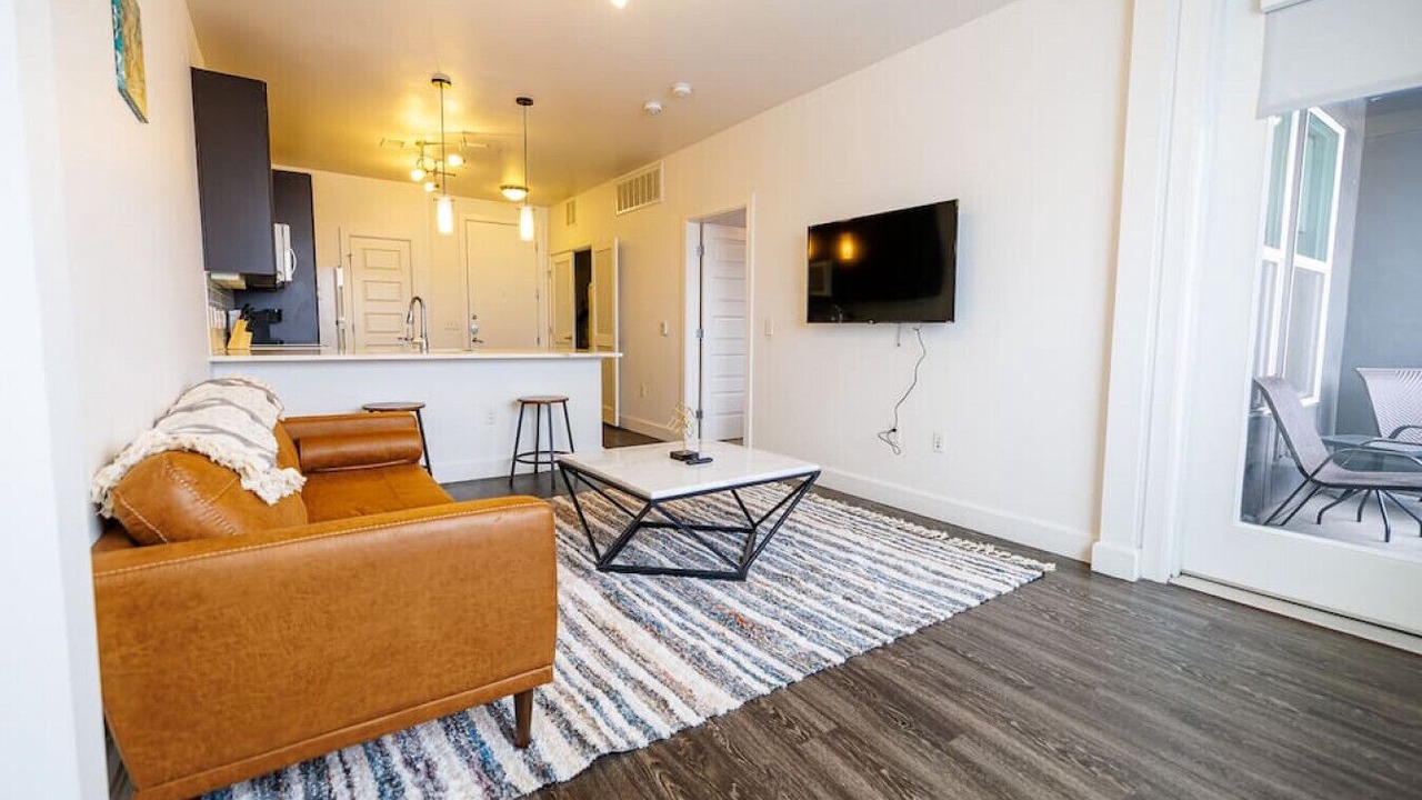 Photo of Livingroom in Ballpark