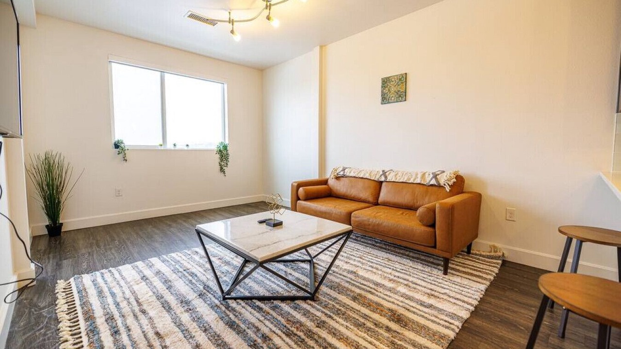 Photo of Livingroom in Ballpark