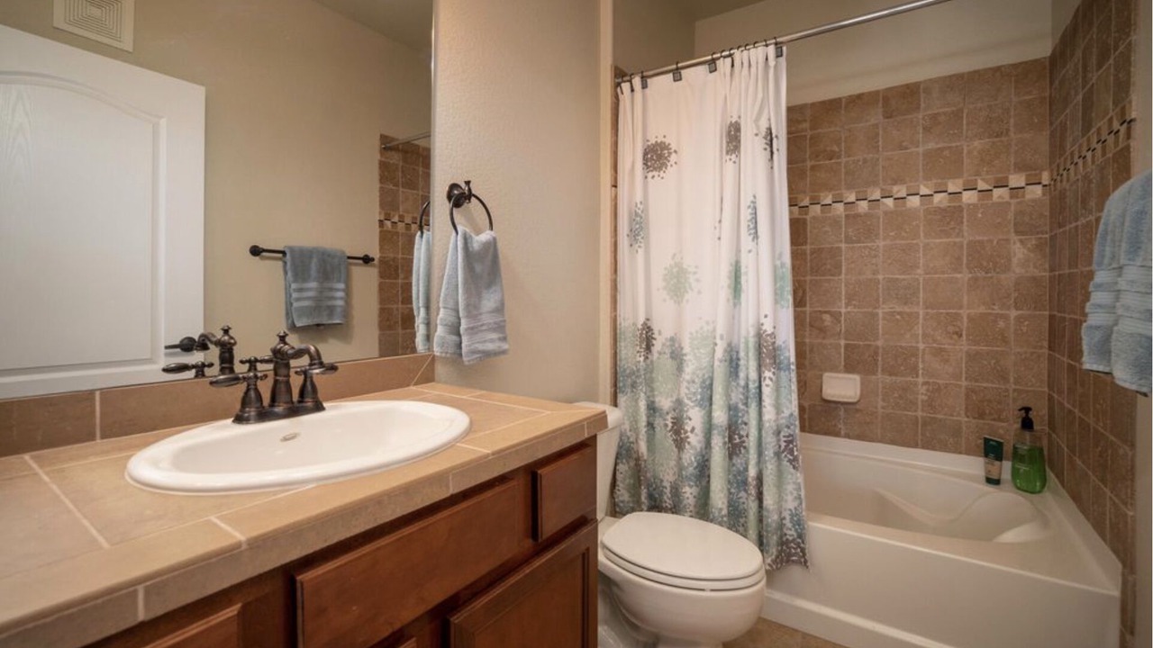 Photo of Bathroom in Silvercreek