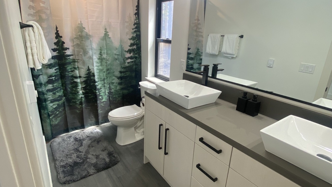 Photo of Bathroom in Leadville North
