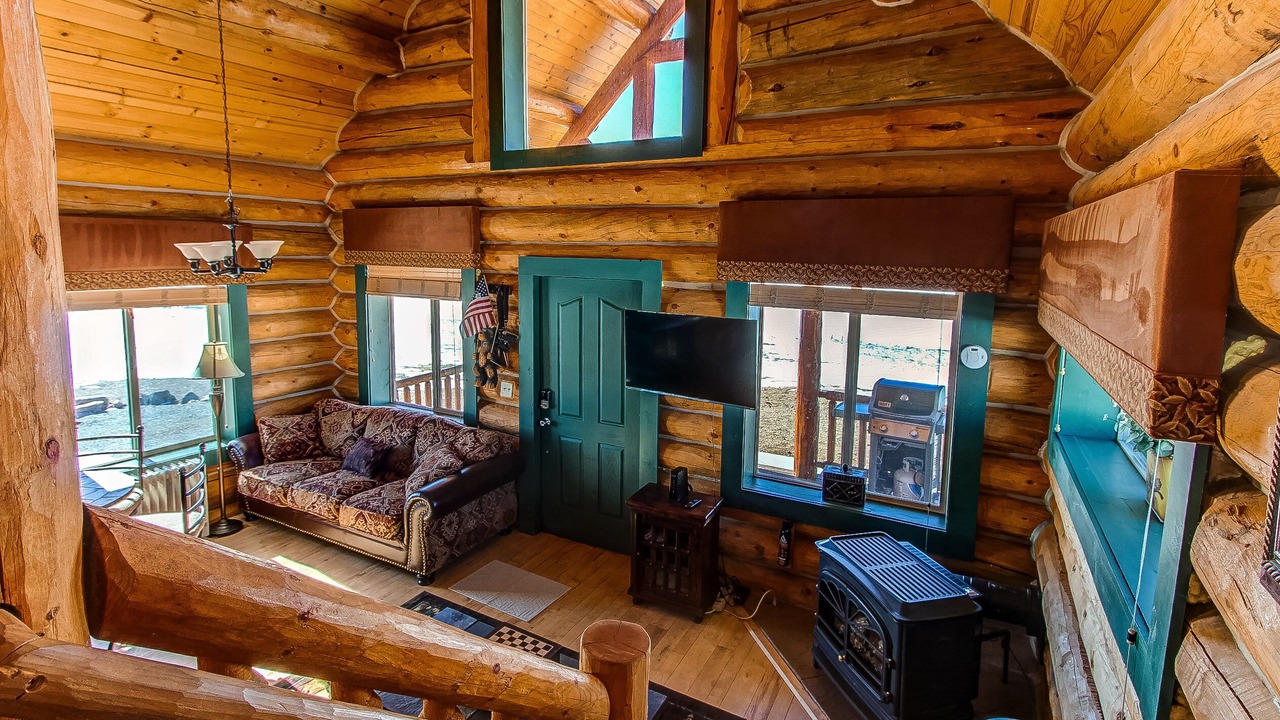 Photo of Livingroom in Michigan Hill
