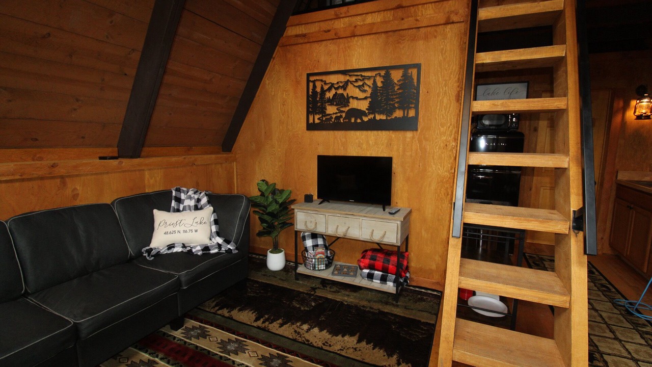 Photo of Livingroom in Priest River
