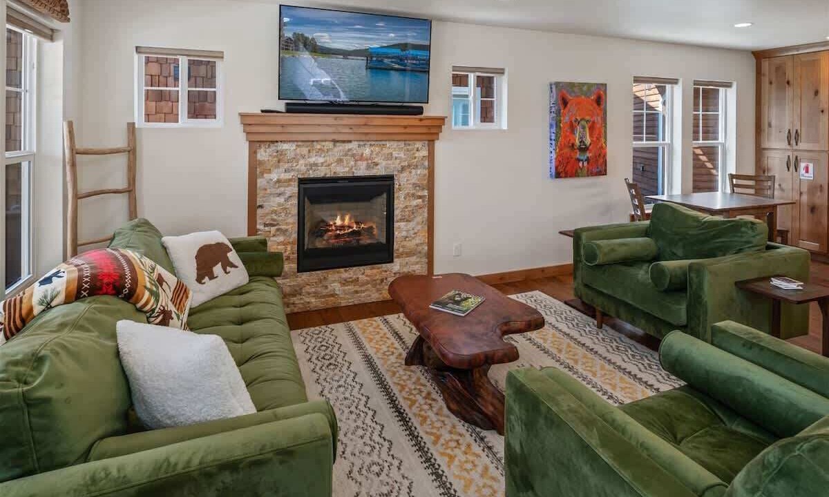 Photo of Livingroom in Dover Bay